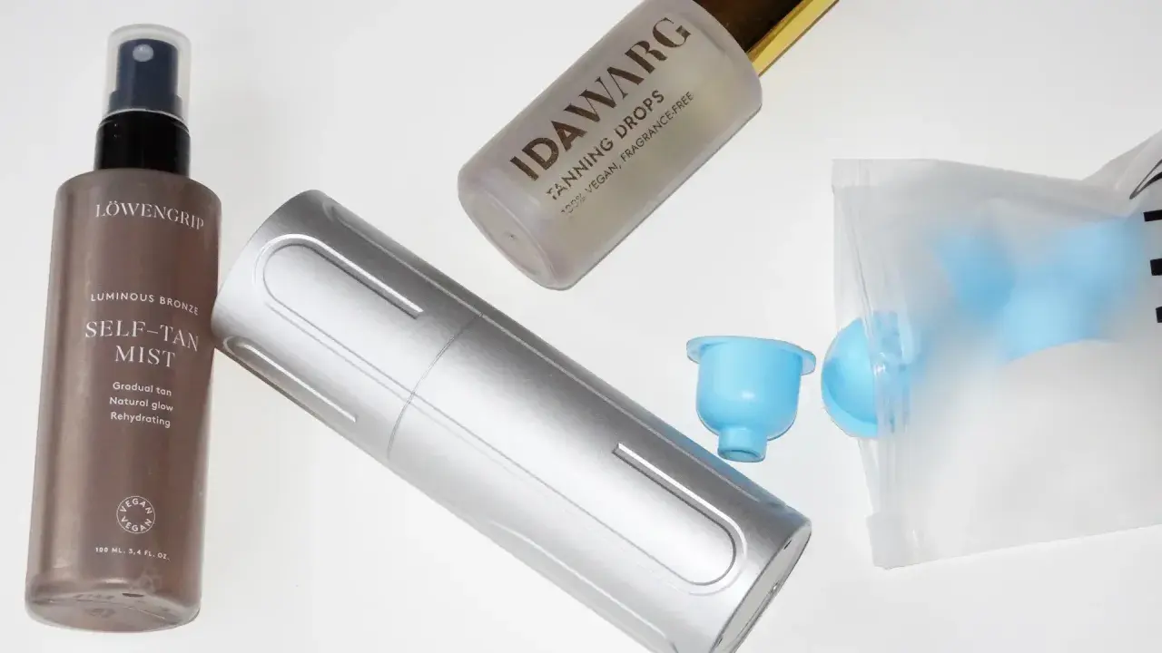 Förbered dig för solkysst hud med dessa produkter för att applicera brun utan sol. En brun mist, tanning drops och tillbehör.