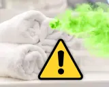 Varning! Dessa handdukar luktar surt. Grön gas stiger från dem.