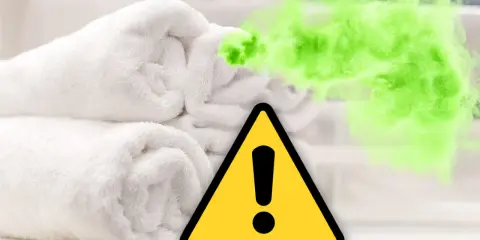 Varning! Dessa handdukar luktar surt. Grön gas stiger från dem.